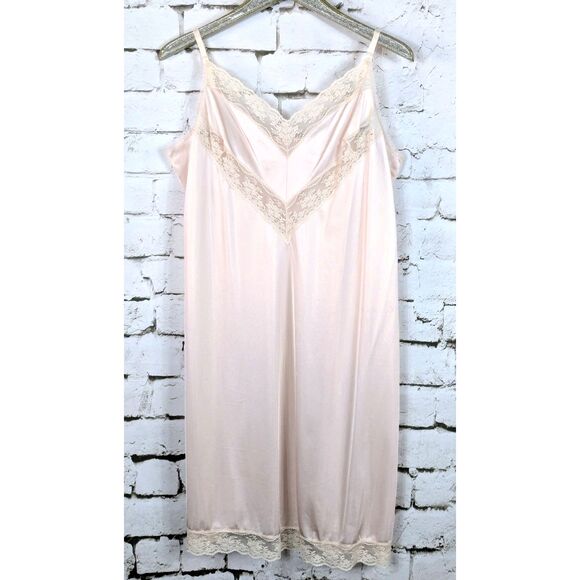 VINTAGE FORMFIT A Cut Above Shiny Nylon Lace Slip Dress Glamour USA Size 40 Tall - Picture 2 of 7